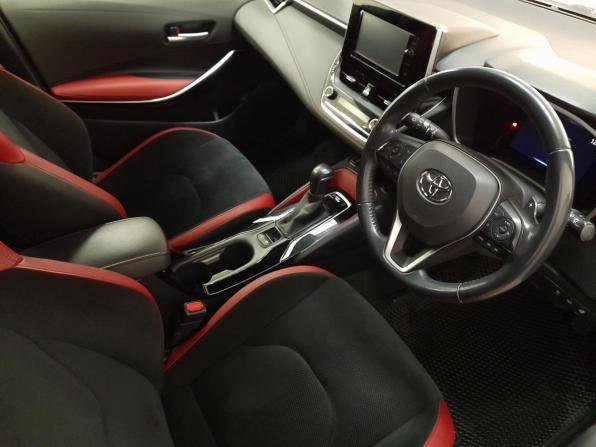 Toyota Corolla XII (E210) с пробегом 2018 года, цена 1 590 000 рублей, 81154 км, хэтчбек, Автокод Объявления
