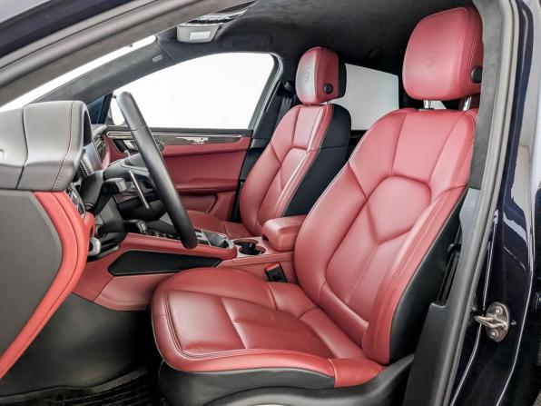 Porsche Macan I Рестайлинг 2 с пробегом 2021 года, цена 7 060 000 рублей, 16801 км, внедорожник, Автокод Объявления