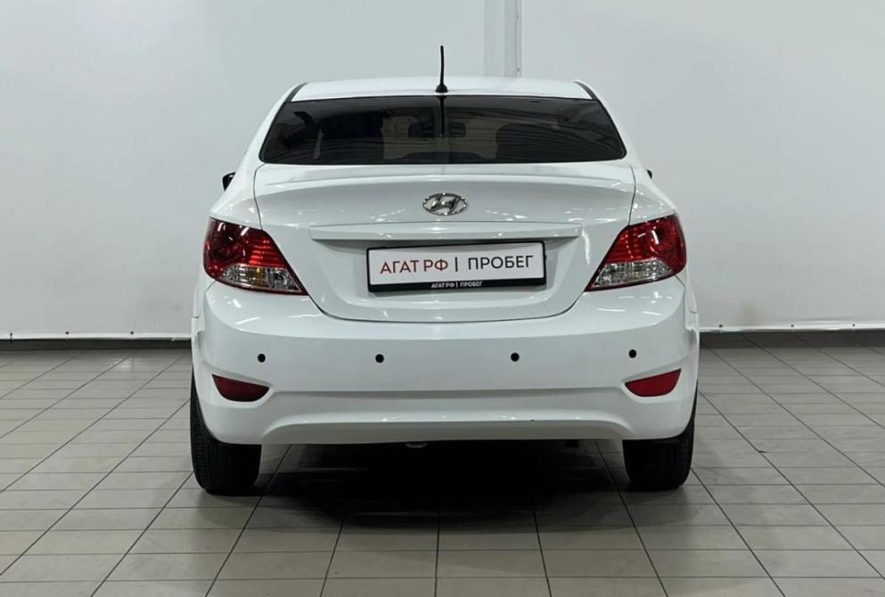 Hyundai Solaris I Астрахань  - изображение 7