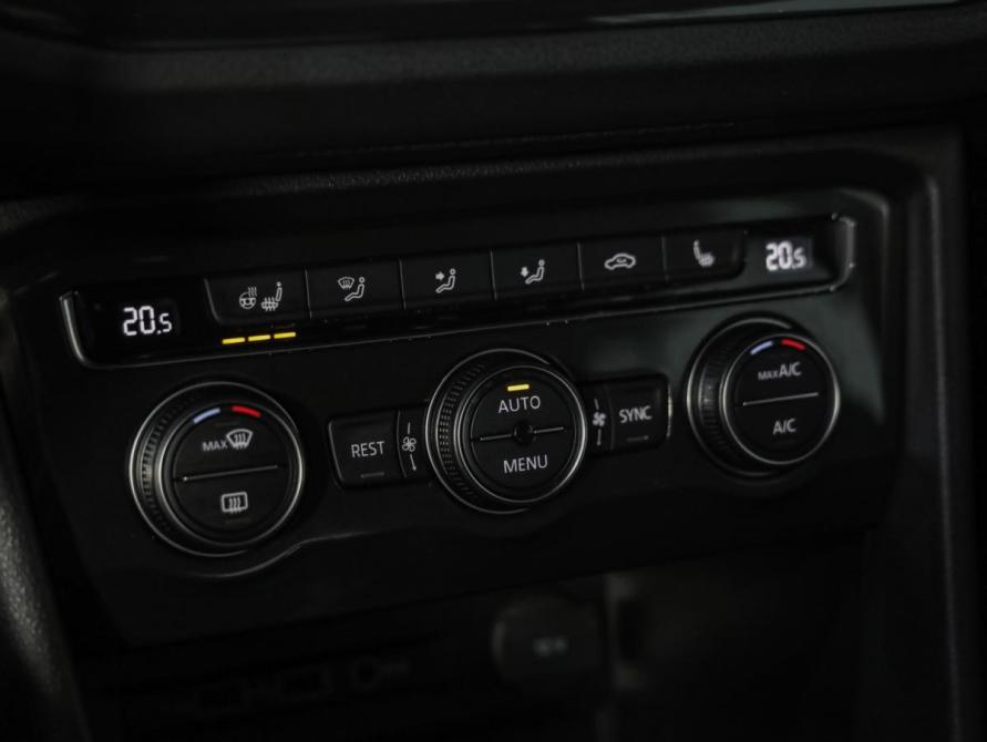 Volkswagen Tiguan II Санкт-Петербург  - изображение 16