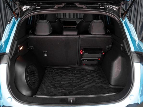 Geely Coolray I Рестайлинг с пробегом 2023 года, цена 2 055 000 рублей, 45790 км, внедорожник, Автокод Объявления