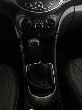 Hyundai Solaris I с пробегом 2012 года, цена 600 000 рублей, 206173 км, хэтчбек, Автокод Объявления