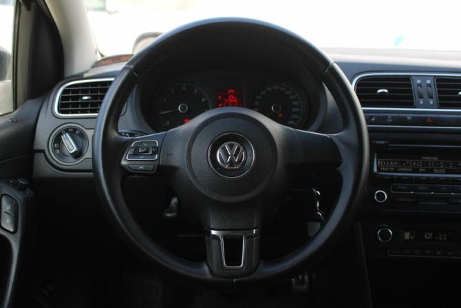 Volkswagen Polo V с пробегом 2011 года, цена 790 000 рублей, 147000 км, седан, Автокод Объявления
