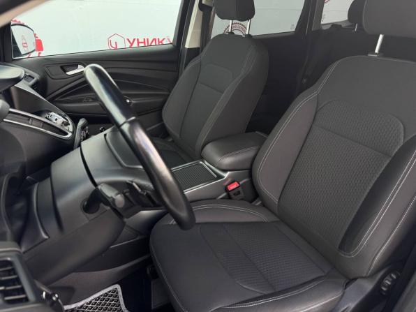 Ford Kuga II Рестайлинг с пробегом 2018 года, цена 1 769 000 рублей, 150913 км, внедорожник, Автокод Объявления