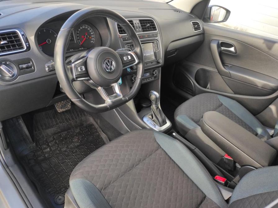 Volkswagen Polo V Рестайлинг Санкт-Петербург  - изображение 10