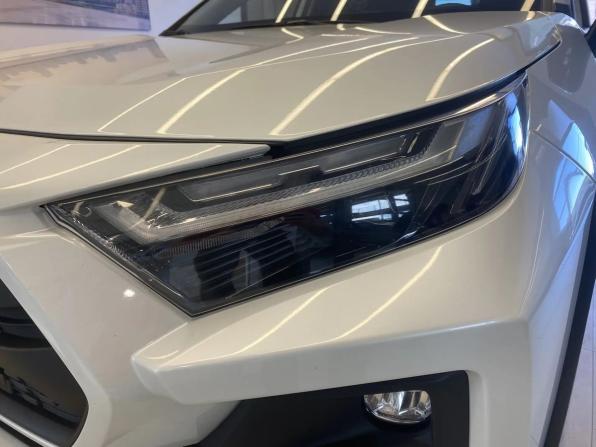 Toyota RAV4 V (XA50) с пробегом 2023 года, цена 3 650 000 рублей, 44421 км, внедорожник, Автокод Объявления