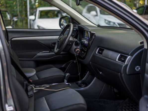 Mitsubishi Outlander III Рестайлинг с пробегом 2015 года, цена 1 430 000 рублей, 103242 км, внедорожник, Автокод Объявления