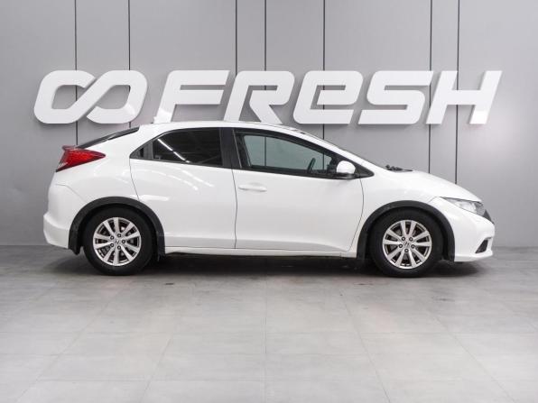 Honda Civic IX с пробегом 2012 года, цена 1 113 000 рублей, 237748 км, хэтчбек, Автокод Объявления