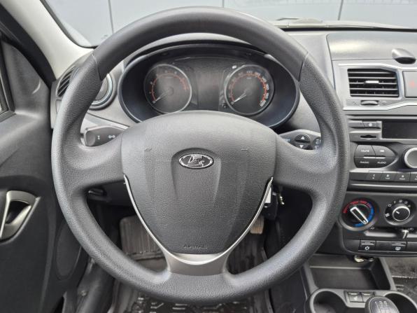 Lada (ВАЗ) Granta I Рестайлинг с пробегом 2024 года, цена 899 000 рублей, 47000 км, лифтбек, Автокод Объявления