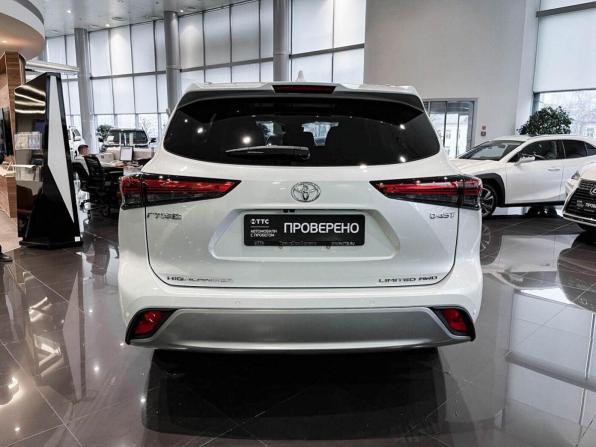 Toyota Highlander IV (XU70) с пробегом 2026 года, цена 5 700 000 рублей, 34 км, внедорожник, Автокод Объявления