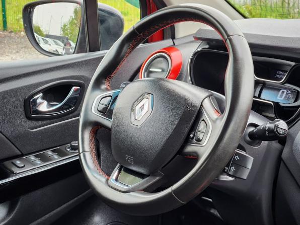 Renault Kaptur I с пробегом 2019 года, цена 1 439 000 рублей, 111613 км, внедорожник, Автокод Объявления
