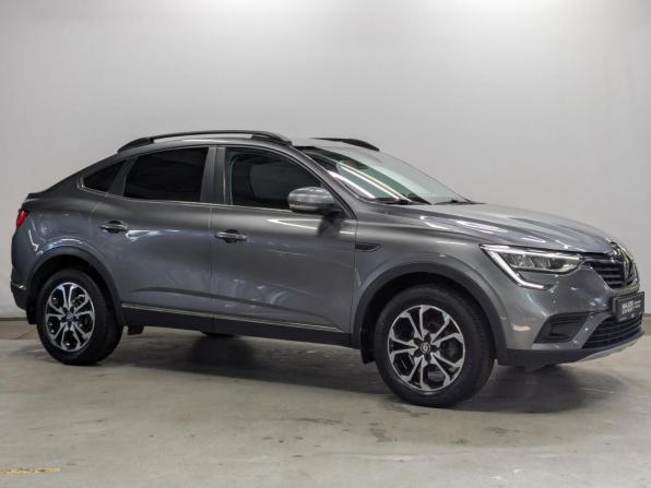Renault Arkana I с пробегом 2021 года, цена 1 775 000 рублей, 53560 км, внедорожник, Автокод Объявления