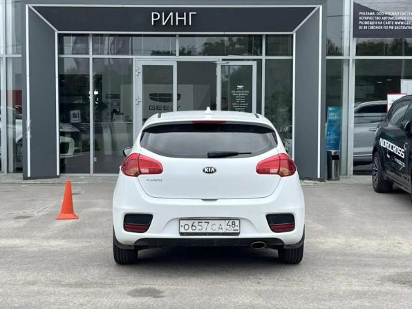 Kia Ceed II Рестайлинг с пробегом 2018 года, цена 1 030 000 рублей, 131647 км, хэтчбек, Автокод Объявления