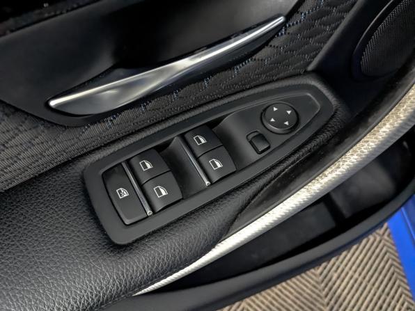 BMW 3 серии VI (F3x) Рестайлинг с пробегом 2018 года, цена 2 950 000 рублей, 94711 км, седан, Автокод Объявления