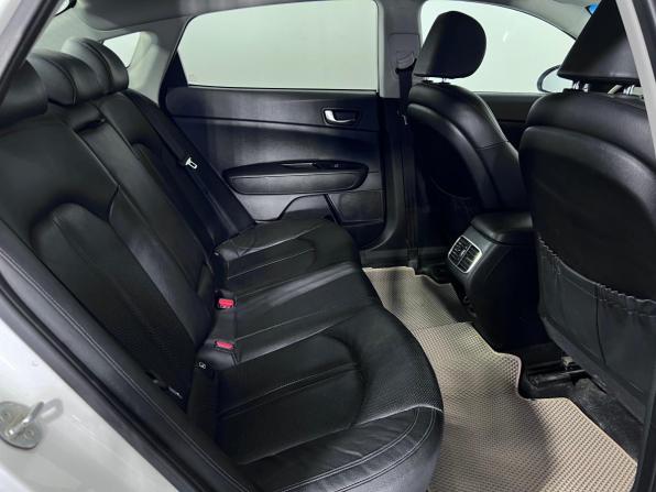 Kia Optima IV с пробегом 2018 года, цена 1 390 000 рублей, 301362 км, седан, Автокод Объявления