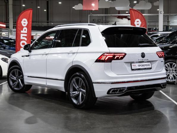 Volkswagen Tiguan II Рестайлинг с пробегом 2021 года, цена 3 319 700 рублей, 145904 км, внедорожник, Автокод Объявления