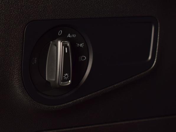 Volkswagen Tiguan II Рестайлинг с пробегом 2021 года, цена 2 190 999 рублей, 259482 км, внедорожник, Автокод Объявления