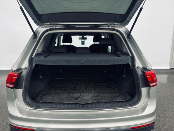 Volkswagen Tiguan II Рестайлинг с пробегом 2021 года, цена 2 250 000 рублей, 123000 км, внедорожник, Автокод Объявления