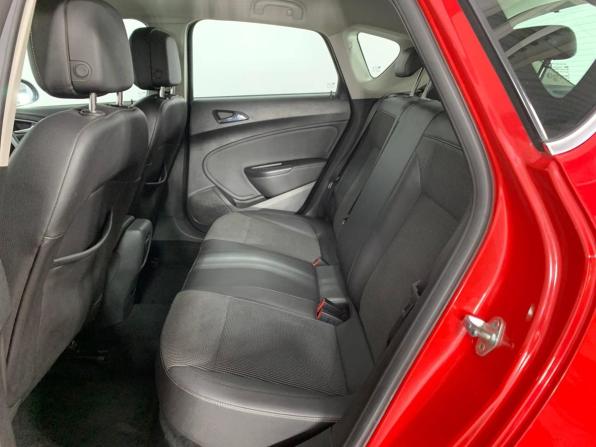 Opel Astra J Рестайлинг с пробегом 2012 года, цена 874 000 рублей, 125885 км, хэтчбек, Автокод Объявления