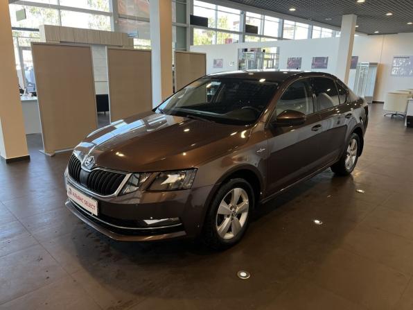 Skoda Octavia III (A7) Рестайлинг с пробегом 2020 года, цена 1 950 000 рублей, 191937 км, лифтбек, Автокод Объявления