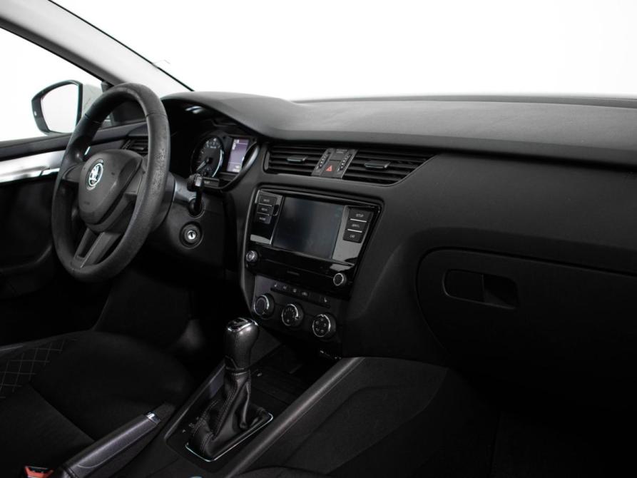 Skoda Octavia III (A7) Рестайлинг Москва  - изображение 9