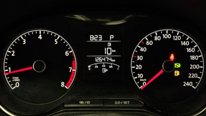 Volkswagen Polo V Рестайлинг с пробегом 2015 года, цена 885 000 рублей, 126474 км, седан, Автокод Объявления