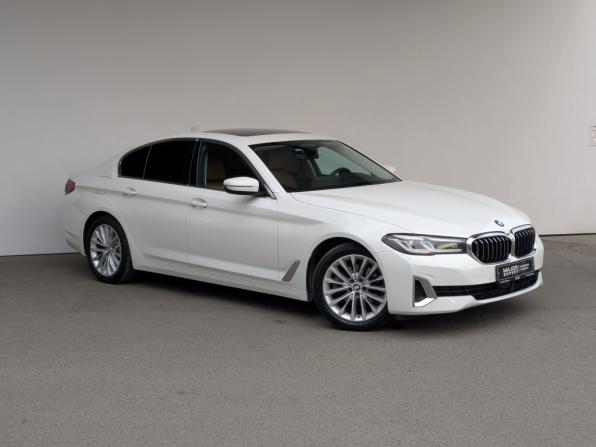 BMW 5 серии VII (G30/G31/G38) Рестайлинг с пробегом 2022 года, цена 5 200 000 рублей, 69342 км, седан, Автокод Объявления