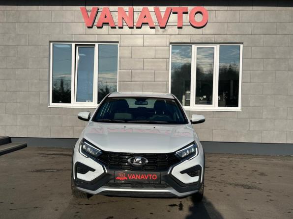 Lada (ВАЗ) Vesta I Рестайлинг (NG) с пробегом 2023 года, цена 1 325 000 рублей, 45350 км, седан, Автокод Объявления