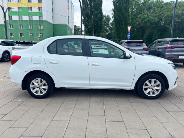 Renault Logan II Рестайлинг с пробегом 2018 года, цена 1 092 300 рублей, 55498 км, седан, Автокод Объявления