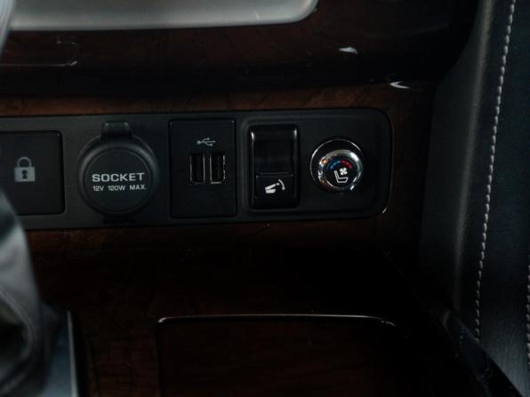 Infiniti QX80 I Рестайлинг 2 с пробегом 2018 года, цена 3 998 000 рублей, 135000 км, внедорожник, Автокод Объявления
