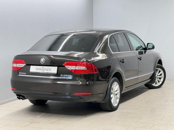 Skoda Superb II Рестайлинг с пробегом 2014 года, цена 1 245 000 рублей, 188341 км, лифтбек, Автокод Объявления
