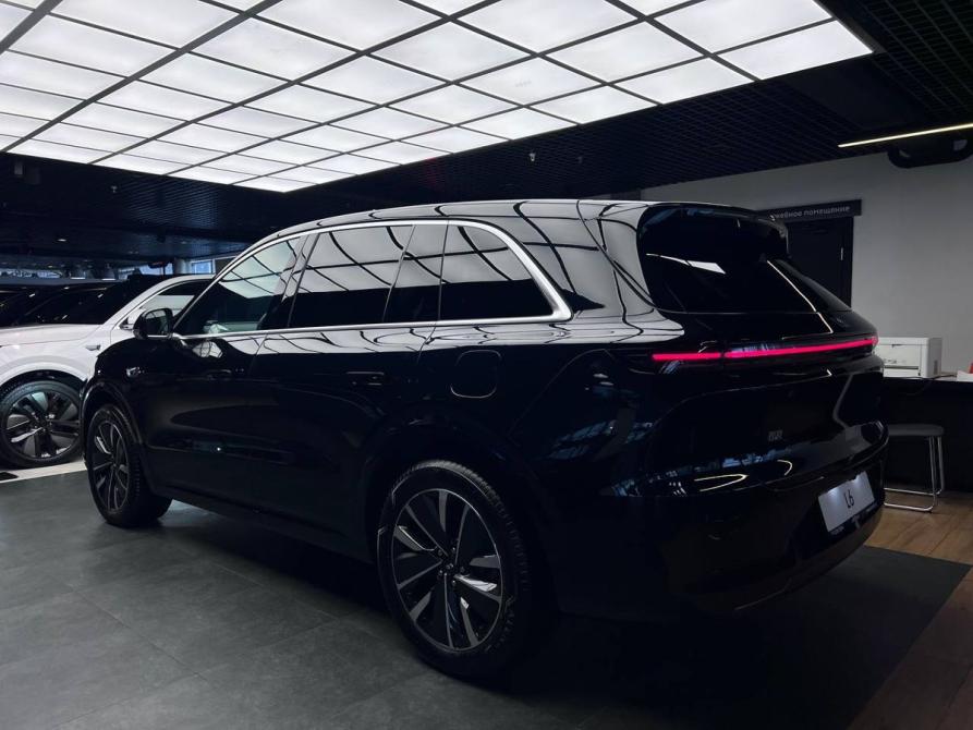 Li Auto (Lixiang) L6 Москва  - изображение 5