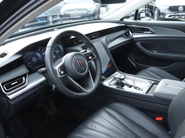 Hongqi H5 II с пробегом 2024 года, цена 3 100 000 рублей, 36890 км, седан, Автокод Объявления