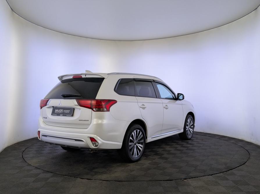 Mitsubishi Outlander III Рестайлинг 3 Москва  - изображение 5