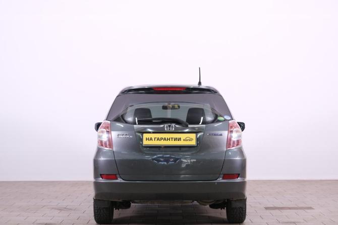 Honda Fit Shuttle I Рестайлинг с пробегом 2014 года, цена 1 079 000 рублей, 230000 км, универсал, Автокод Объявления