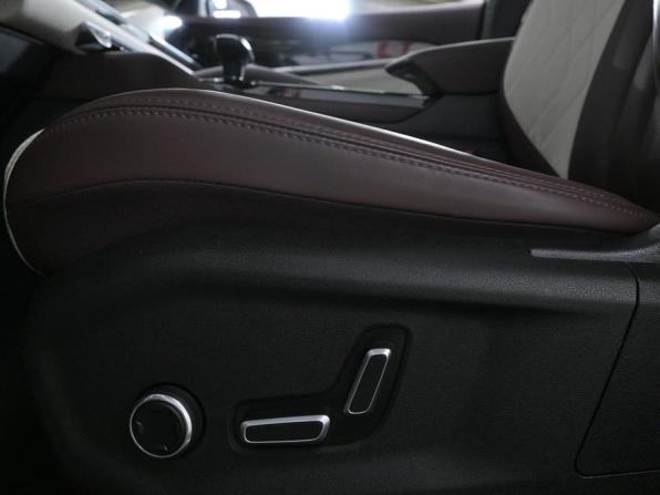 Geely Monjaro I с пробегом 2024 года, цена 3 470 000 рублей, 7809 км, внедорожник, Автокод Объявления