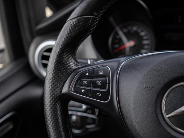 Mercedes-Benz V-Класс III (W447) с пробегом 2019 года, цена 5 699 000 рублей, 115661 км, минивэн, Автокод Объявления