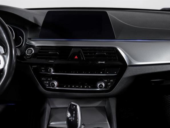 BMW 5 серии VII (G30/G31/G38) с пробегом 2020 года, цена 2 980 000 рублей, 223309 км, седан, Автокод Объявления