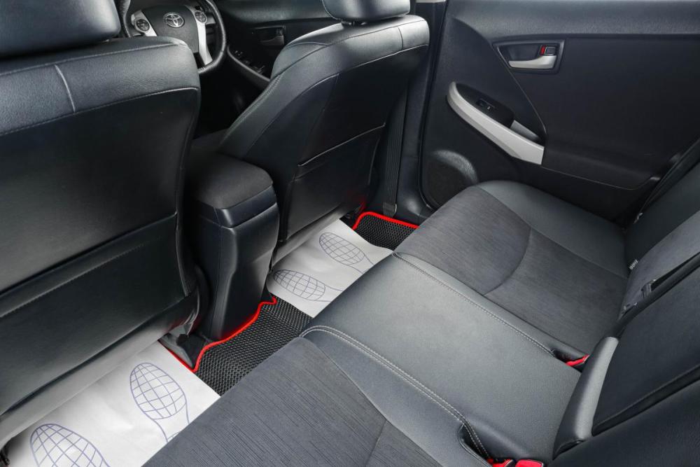 Toyota Prius III Рестайлинг (XW30) Тюмень  - изображение 10