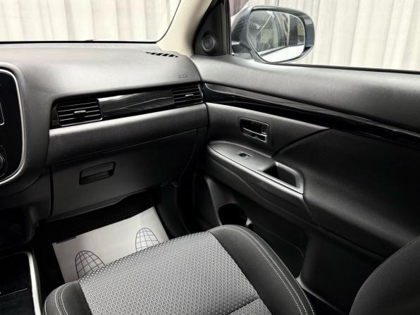 Mitsubishi Outlander III Рестайлинг 3 с пробегом 2019 года, цена 2 149 000 рублей, 79822 км, внедорожник, Автокод Объявления