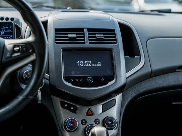 Chevrolet Aveo II с пробегом 2015 года, цена 638 000 рублей, 142770 км, хэтчбек, Автокод Объявления