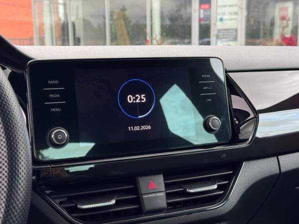 Volkswagen Polo VI с пробегом 2022 года, цена 2 470 000 рублей, 25800 км, лифтбек, Автокод Объявления