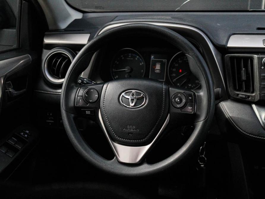 Toyota RAV4 IV (XA40) Рестайлинг Москва  - изображение 12