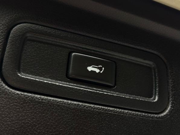 Infiniti FX II (S51) Рестайлинг с пробегом 2011 года, цена 1 679 000 рублей, 280313 км, внедорожник, Автокод Объявления
