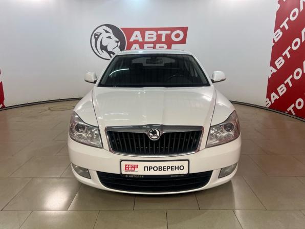 Skoda Octavia II (A5) Рестайлинг с пробегом 2011 года, цена 800 000 рублей, 176500 км, лифтбек, Автокод Объявления