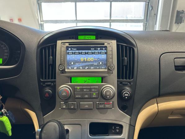 Hyundai Grand Starex I с пробегом 2008 года, цена 1 140 000 рублей, 177173 км, минивэн, Автокод Объявления