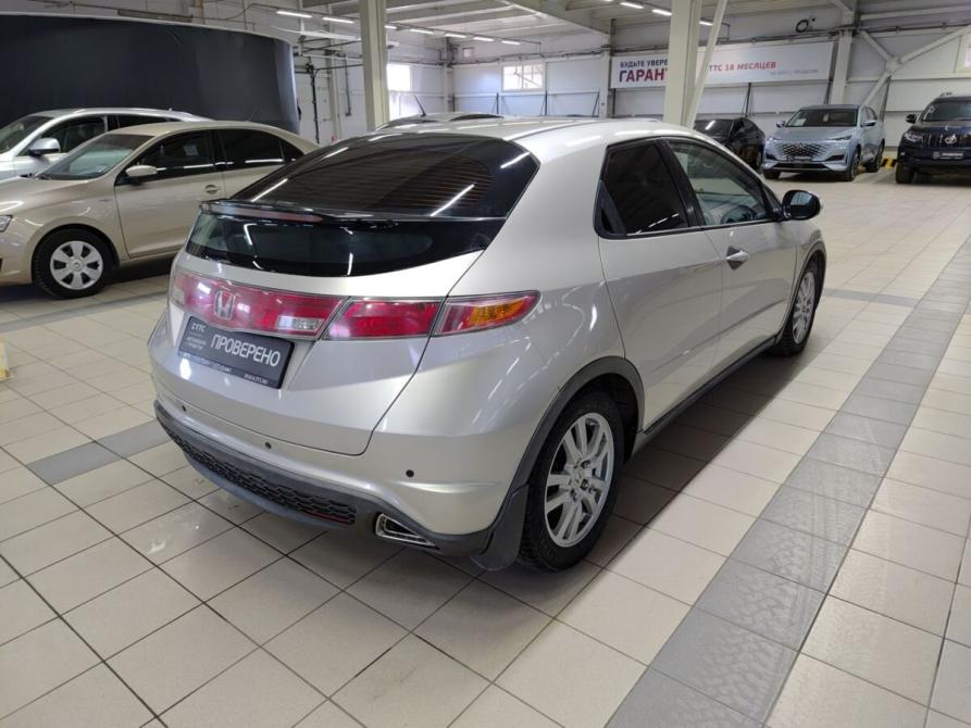 Honda Civic VIII Набережные Челны  - изображение 6