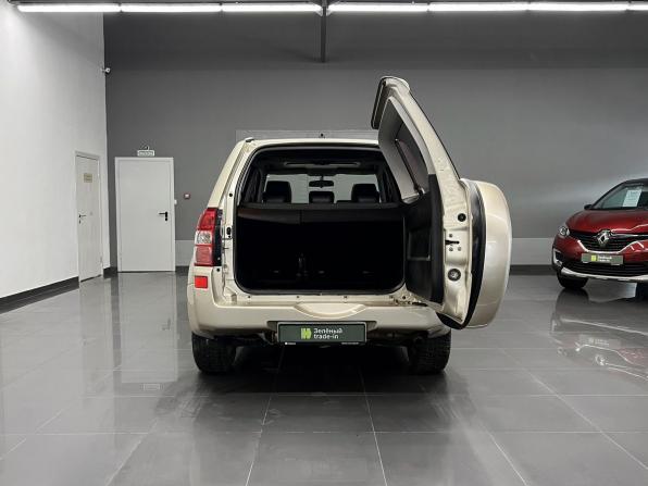 Suzuki Grand Vitara II с пробегом 2008 года, цена 1 045 000 рублей, 221011 км, внедорожник, Автокод Объявления
