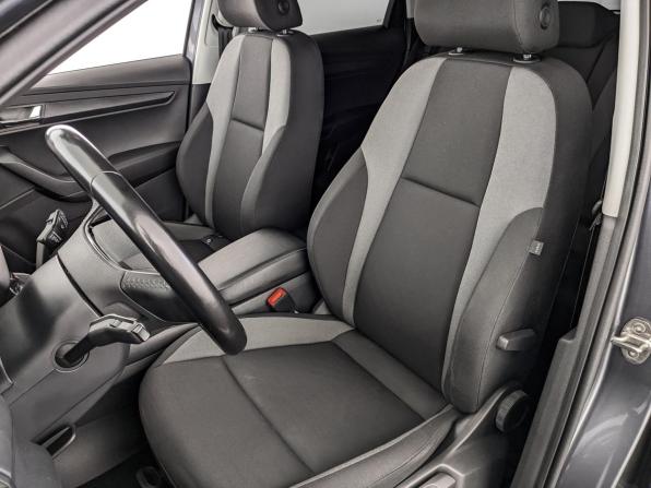Skoda Karoq I с пробегом 2021 года, цена 2 225 000 рублей, 119381 км, внедорожник, Автокод Объявления