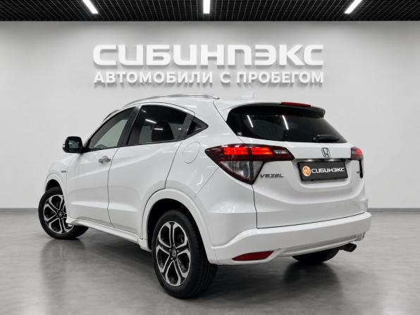 Honda Vezel I с пробегом 2014 года, цена 1 299 000 рублей, 225000 км, внедорожник, Автокод Объявления